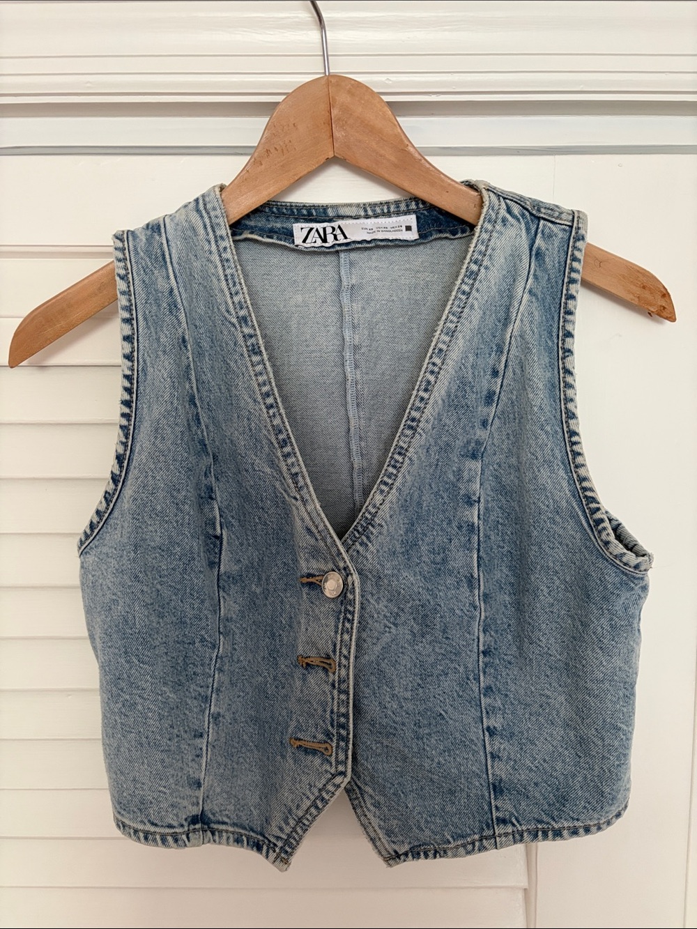 Zara Vintage-Inspired Blue Denim Vest